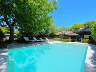 Foto 4 de Espectacular casa en VENTA en Barrio Los Laureles!