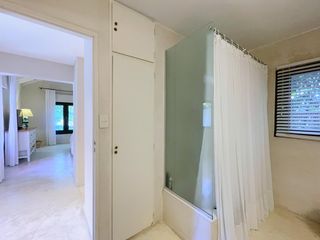 Foto 33 de Espectacular casa en VENTA en Barrio Los Laureles!