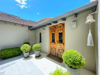 Foto 47 de Espectacular casa en VENTA en Barrio Los Laureles!