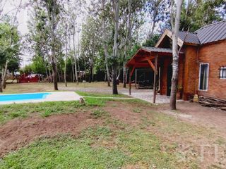 Foto 2 de Venta casa quinta en  Arturo Seguí