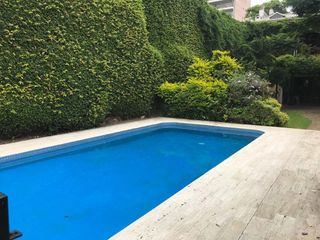 Foto 106 de ALQUILER IDEAL INSTITUCION Casa 5 Dormitorios 576 m2 de Terreno Jardín, Quincho, Pileta y Cochera en Barrio Martin