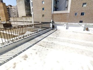 Foto 41 de ALQUILER IDEAL INSTITUCION Casa 5 Dormitorios 576 m2 de Terreno Jardín, Quincho, Pileta y Cochera en Barrio Martin