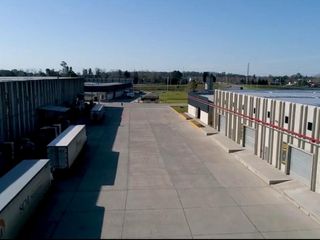 Foto 7 de Alquiler Depósito de 1500 m2 en Moreno