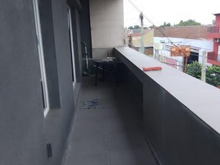 Foto 24 de EXCELENTE OPORTUNIDAD A ESTRENAR - GALPON 430m2 - CON 6 DEPARTAMENTOS 2 Amb  - SAN JUSTO