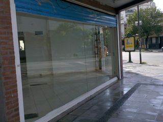 Foto 1 de OPORTUNIDAD ALQUILER!!  Excelente Local Comercial 22 m2 - NUÑEZ