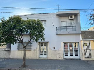 Foto 32 de Casa 3 dormitorios en General Paz, Excelente ubicación!