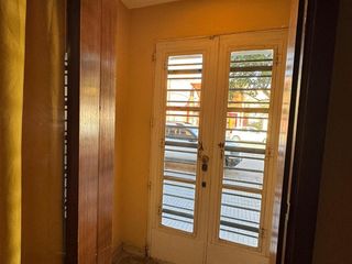 Foto 6 de Casa 3 dormitorios en General Paz, Excelente ubicación!