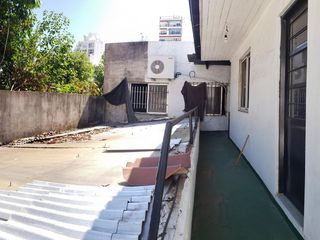 Foto 14 de Deposito con vivienda de 4 ambientes / Terreno en venta , en Flores