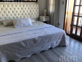 Foto 11 de Casa en  venta en  Banfield | Lomas de Zamora | 5 dormitorios