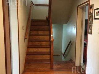 Foto 8 de Casa en  venta en  Banfield | Lomas de Zamora | 5 dormitorios