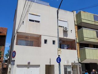 Foto 4 de SIN EXPENSAS - Divino PH de 2 Ambientes en PB con Patio y Lavadero - Apto Profesional y Comercial