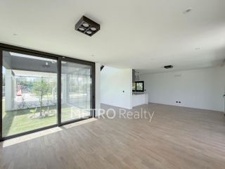 Foto 5 de Casa en venta de 3 habitaciones en Castaños, Nordelta