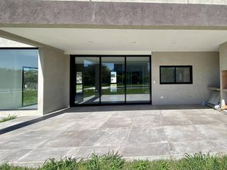 Foto 21 de Casa en Venta en San Matias Barrio Privado - A Estrenar