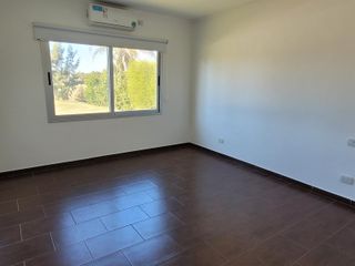 Foto 21 de San Isidro Labrador | 4 dormitorios + playroom con muy linda vista al Golf