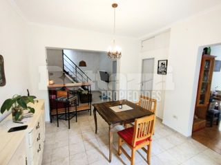 Foto 3 de Excelente  PH 3 ambientes con terraza propia