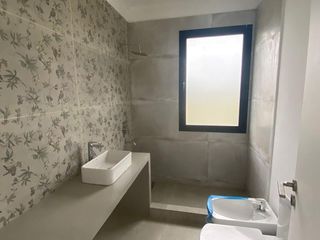Foto 23 de Hermosa casa en Venta en 1 Planta con Piscina Excelentes terminaciones PG