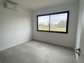 Foto 16 de Hermosa casa en Venta en 1 Planta con Piscina Excelentes terminaciones PG