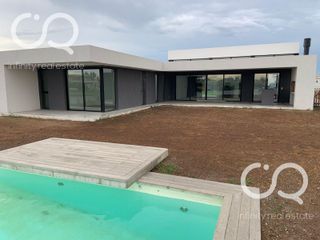 Foto 2 de Alquiler Casa Al Lago - San Sebastián Área 6
