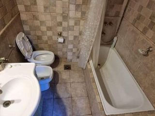 Foto 10 de Casa en venta - 3 Dormitorios 3 Baños - Cochera - 550Mts2 - City Bell, La Plata