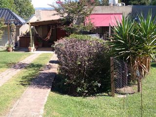 Foto 5 de Casa  venta 3 dormitorios 2 baños 1 cochera 800 mts 2 totales - Arturo Segui