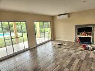 Foto 5 de Casa en  venta con renta  en barrio San Isidro Labrador, Villanueva