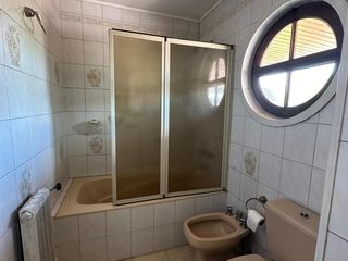 Foto 19 de Importante Chalet en lo mejor del barrio Los Troncos