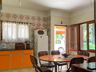 Foto 11 de Residencia 5 ambientes sobre parcela de 1600 m² en la mejor zona del Bosque de Peralta Ramos