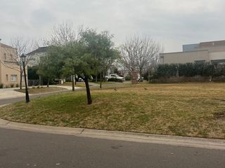 Foto 4 de Terreno de 587 mts 2 , Santa Guadalupe, Pilar del Este, excelente ubicacion.