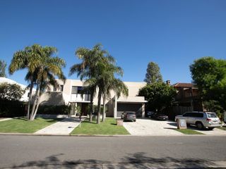 Foto 57 de Casa en Venta con 5 Dormitorios en Santa Barbara