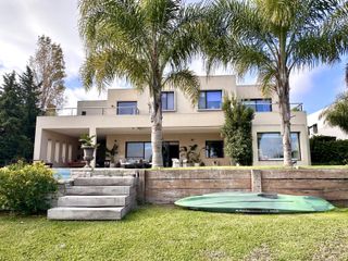 Foto 23 de Casa en Venta con 5 Dormitorios en Santa Barbara