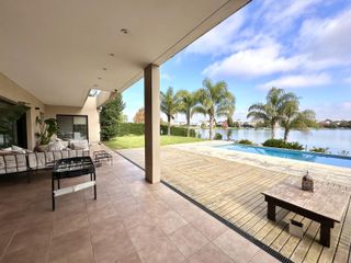 Foto 16 de Casa en Venta con 5 Dormitorios en Santa Barbara