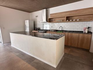 Foto 5 de ALQUILER TEMPORAL, CASA, COSTA ESMERALDA, BARRIO SENDEROS IV, LOTE al 200, 5 AMBIENTES