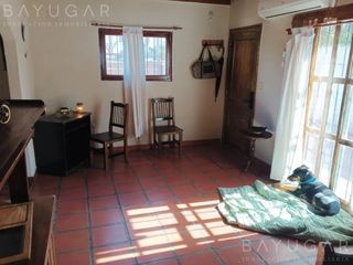 Foto 18 de Venta / Casa Amoblada con Pileta / Permuta / Apto Crédito / De Vicenzo Grande