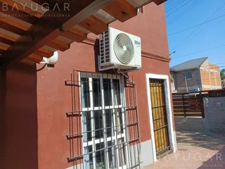 Foto 10 de Venta / Casa Amoblada con Pileta / Permuta / Apto Crédito / De Vicenzo Grande