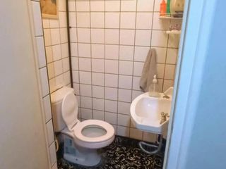 Foto 2 de Casa en venta - 3 Dormitorios 3 Baños - Cochera - 346Mts2 - Trapiche