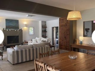 Foto 5 de Casa en Santa Barbara - Alquiler para Verano - 5 AMB - Countrie Cerrado
