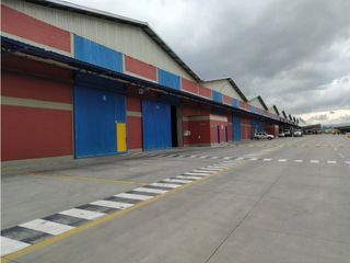 Foto 4 de BODEGA 400 M2 ALMACENAMIENTO PARQUE INDUSTRIAL MADRID, CUNDINAMARCA.