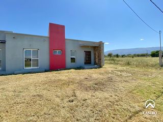 Foto 36 de Casa con quincho en venta - Solares del Valle, Villa de Merlo