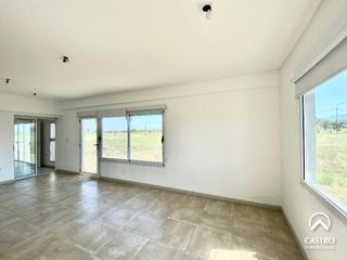 Foto 19 de Casa con quincho en venta - Solares del Valle, Villa de Merlo