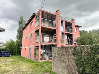 Foto 1 de Departamento de 2 dormitorios en Ferrari.