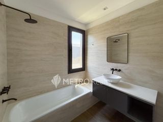 Foto 44 de Casa en venta de 4 habitaciones en suite en Virazon, Nordelta