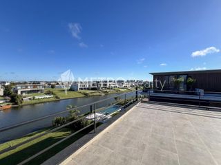 Foto 50 de Casa en venta de 4 habitaciones en suite en Virazon, Nordelta
