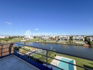 Foto 49 de Casa en venta de 4 habitaciones en suite en Virazon, Nordelta