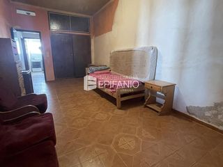 Foto 5 de Venta - PH en zona Centro - España y Villegas - D044