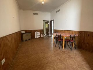 Foto 3 de Venta - PH en zona Centro - España y Villegas - D044