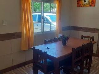 Foto 6 de Casa en venta - 4 Dormitorios 2 Baños - Cochera - 400Mts2 - Las Toninas