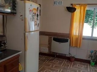 Foto 8 de Casa en venta - 4 Dormitorios 2 Baños - Cochera - 400Mts2 - Las Toninas