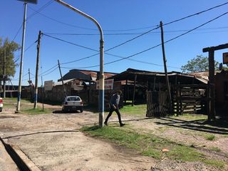 Foto 12 de Galpón - La Plata