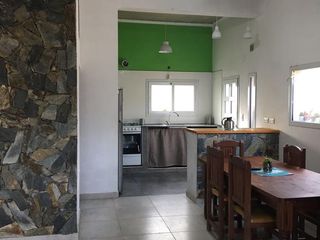 Foto 4 de Casa en venta - 4 Dormitorios 4 Baños - Cocheras - 415Mts2 - Tandil