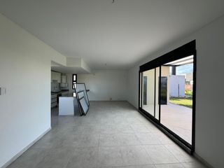 Foto 11 de Casa en Funes norte